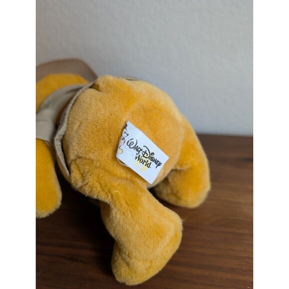 Winnie the Pooh Safari Plush Limited Edition - Picture 5 of 5